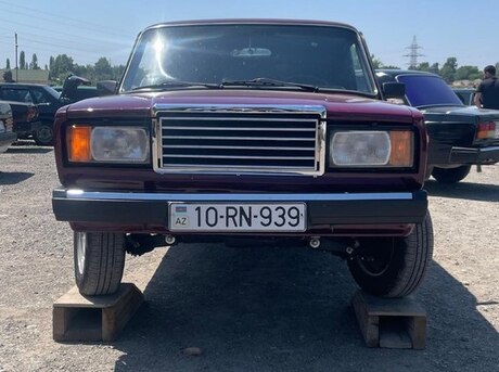 LADA (VAZ) 2107