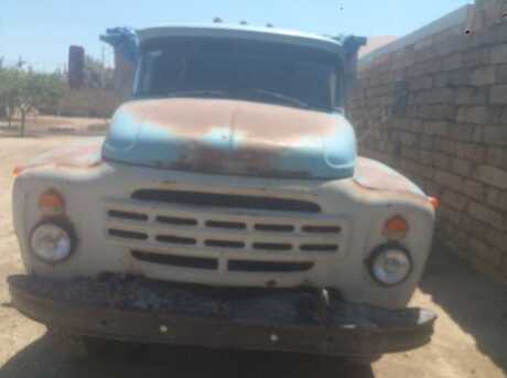 ZIL 130
