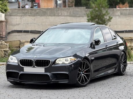 BMW 528