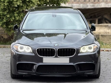 BMW 528