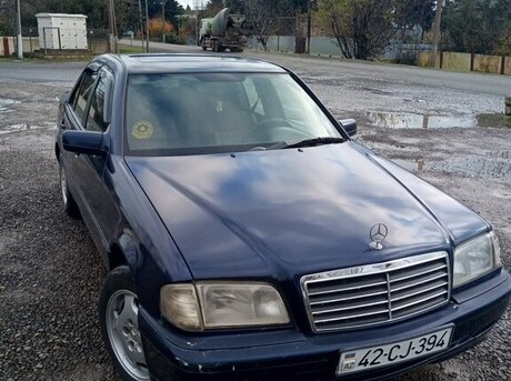 Mercedes C 180