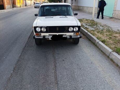 LADA (VAZ) 2106