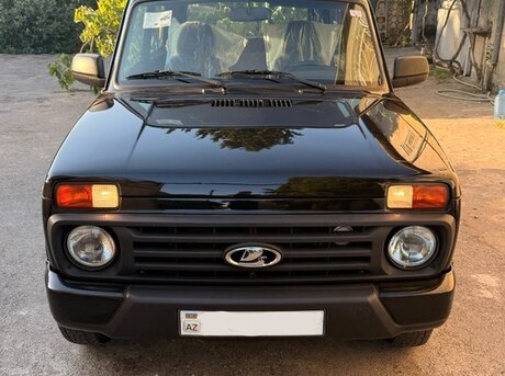 LADA (VAZ) Niva