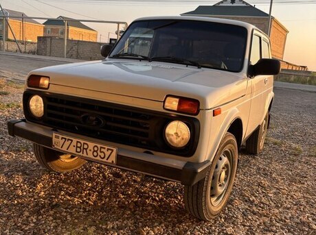 LADA (VAZ) Niva