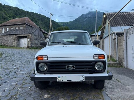 LADA (VAZ) Niva
