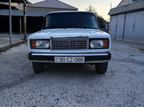 LADA (VAZ) 2107