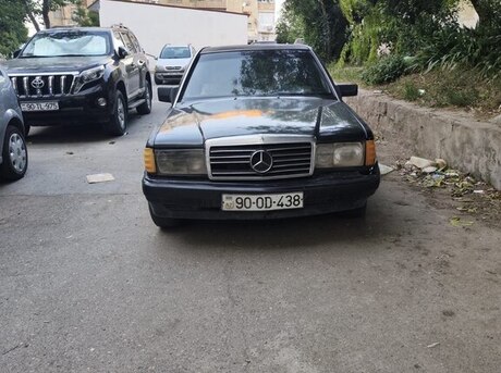 Mercedes 190