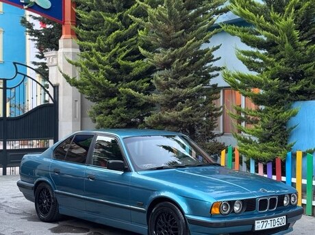 BMW 520