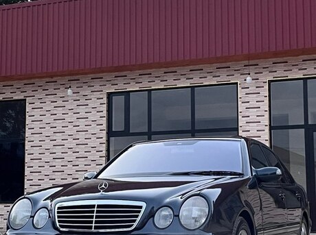 Mercedes E 280