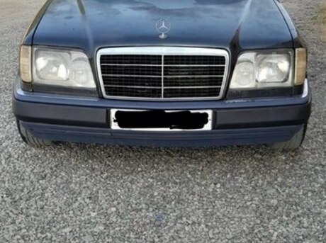 Mercedes 250 D