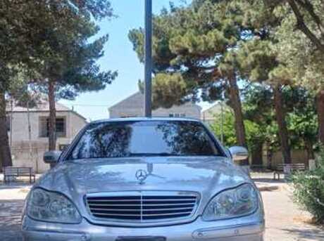 Mercedes S 320