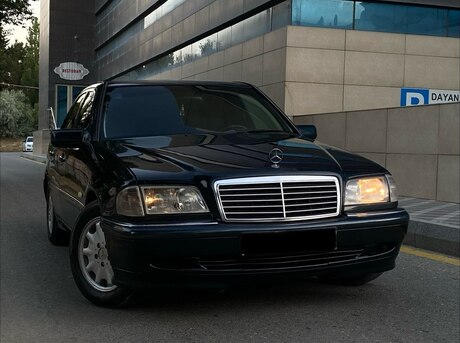 Mercedes C 220