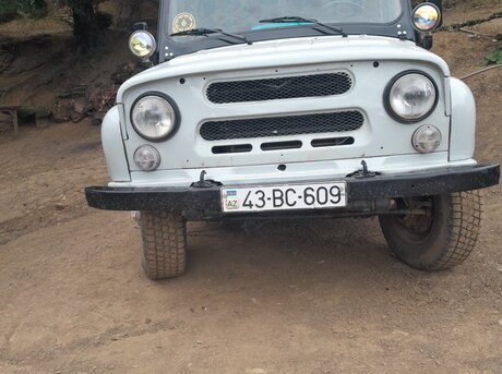 UAZ 469