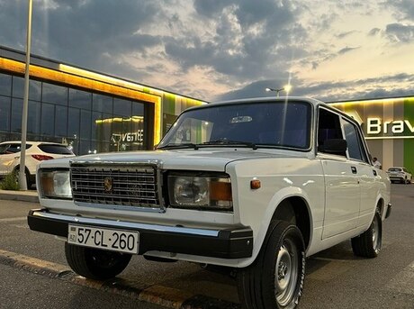 LADA (VAZ) 2107