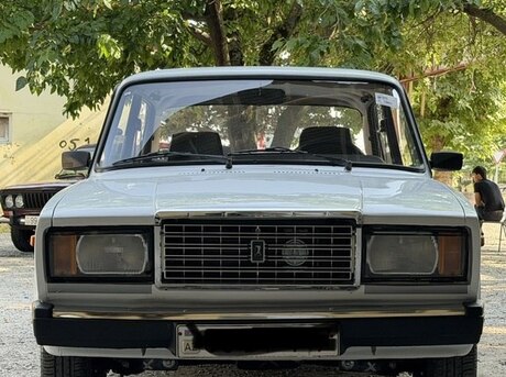 LADA (VAZ) 2107