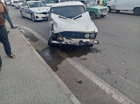 LADA (VAZ) 2106