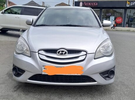 Hyundai Verna