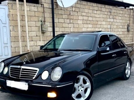 Mercedes E 240