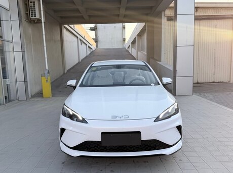 BYD Seal 05