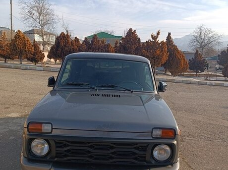 LADA (VAZ) Niva