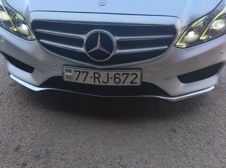 Mercedes E 220