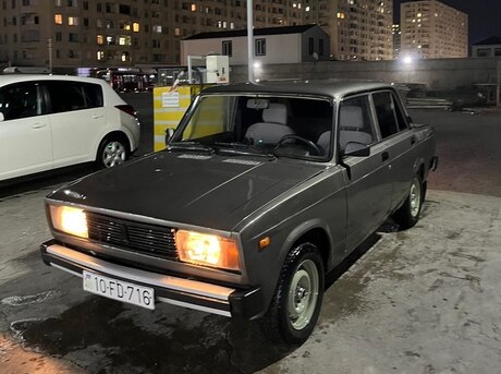 LADA (VAZ) 2105