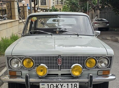 LADA (VAZ) 2103
