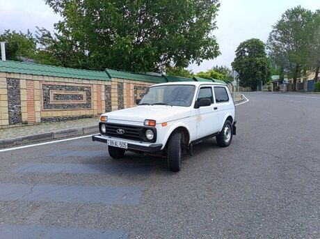 LADA (VAZ) Niva