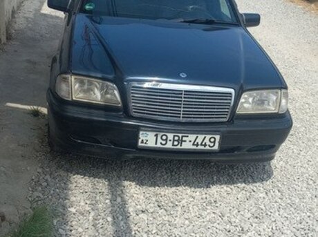 Mercedes C 180