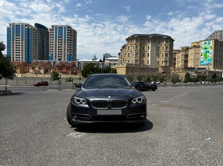 BMW 528