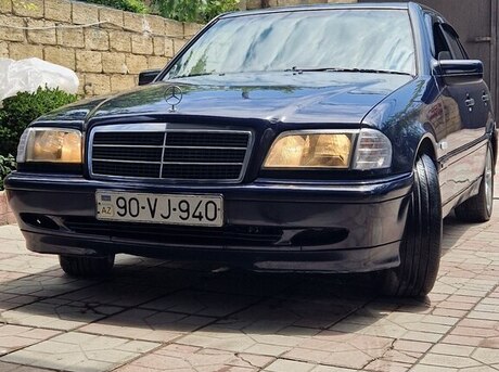 Mercedes C 220