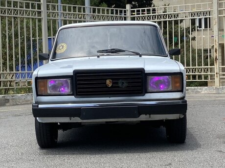 LADA (VAZ) 2107