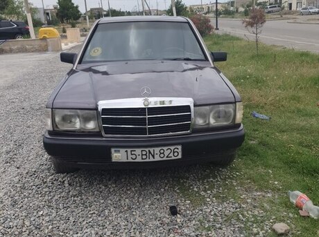 Mercedes 190