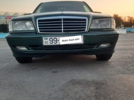 Mercedes C 200