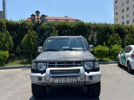 Mitsubishi Pajero