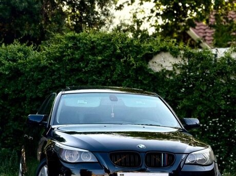 BMW 525