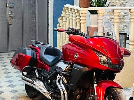 Honda CTX 1300