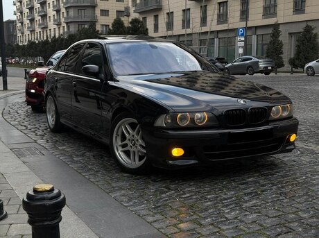 BMW 525