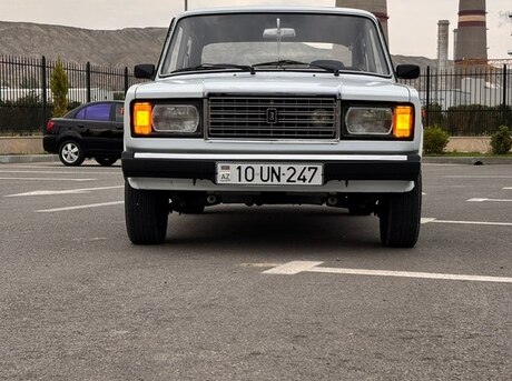 LADA (VAZ) 2107