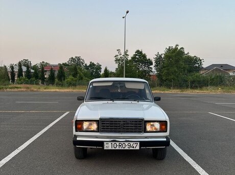 LADA (VAZ) 2107