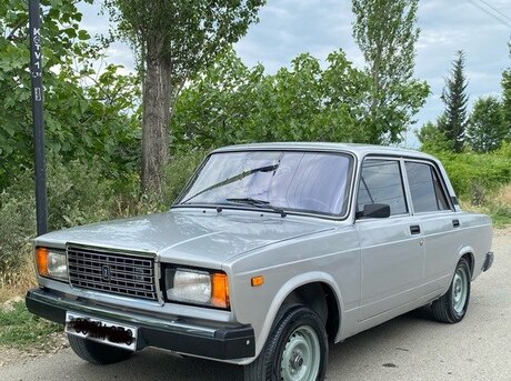 LADA (VAZ) 2107