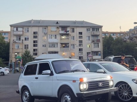 LADA (VAZ) Niva