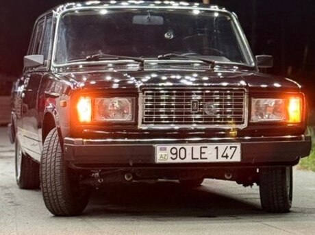 LADA (VAZ) 2107