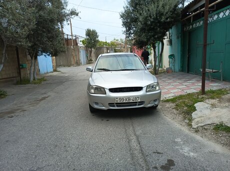 Hyundai Accent