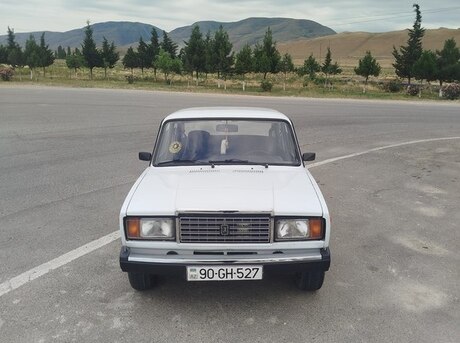 LADA (VAZ) 2107