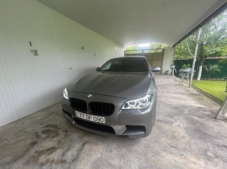 BMW 528