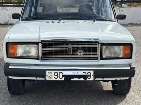 LADA (VAZ) 2107
