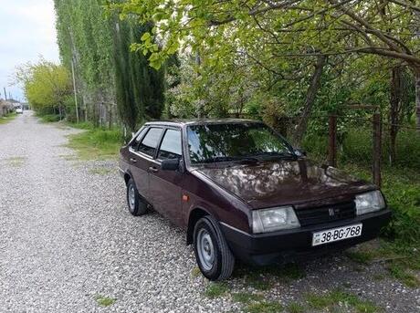 LADA (VAZ) 21099