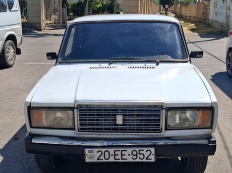 LADA (VAZ) 2107