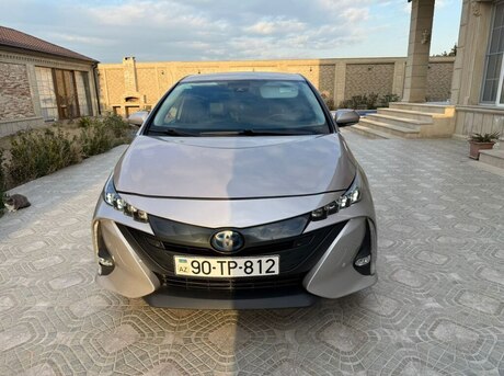 Toyota Prius Prime